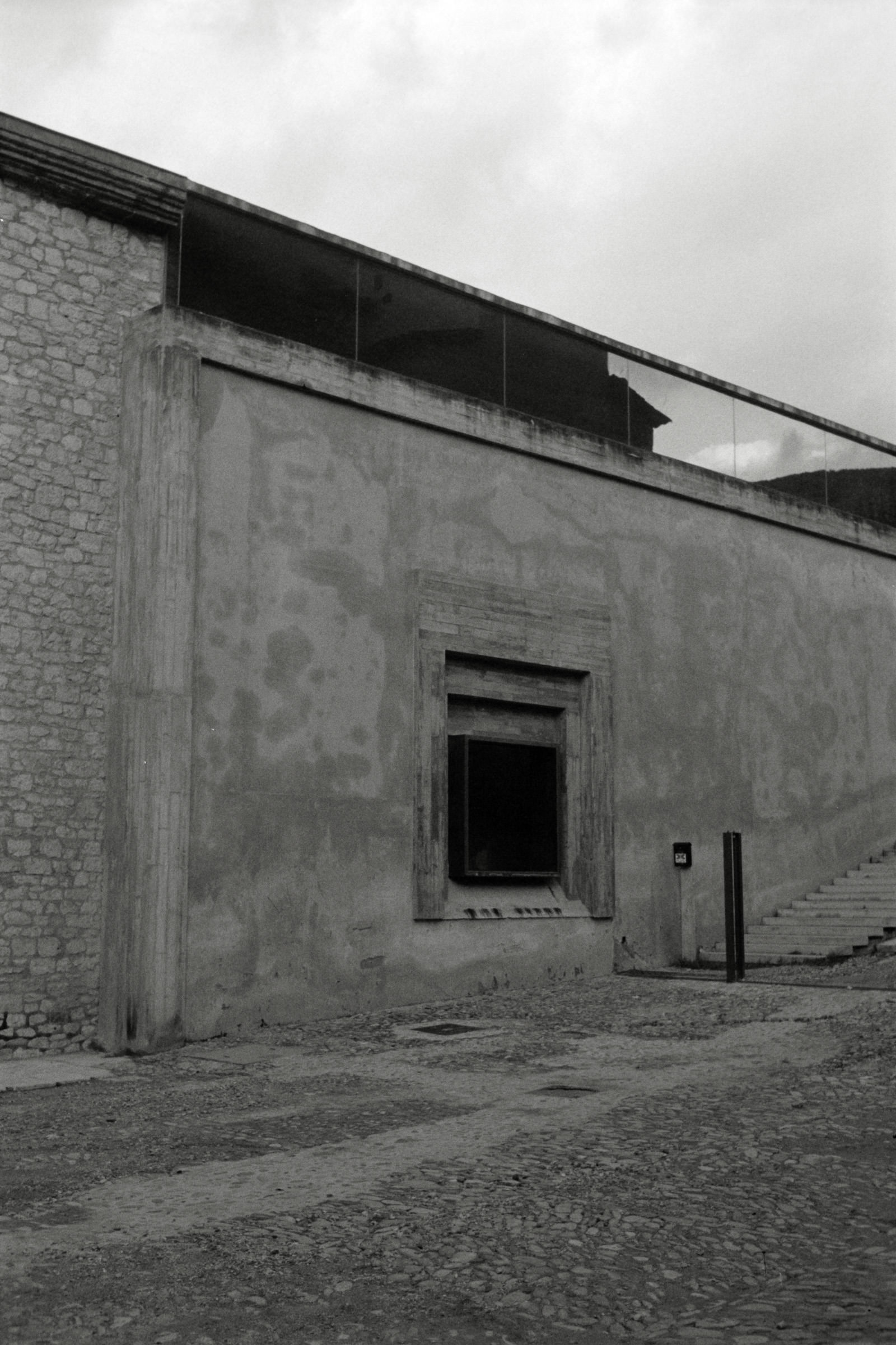 AHP F1996 02 001 sc240816 img34 NLP